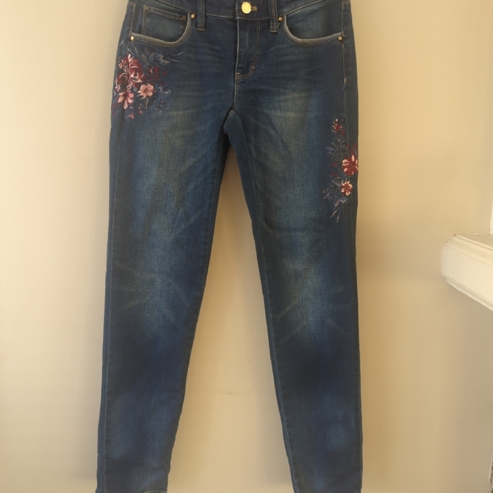 Embroidered Straight Leg Jeans
